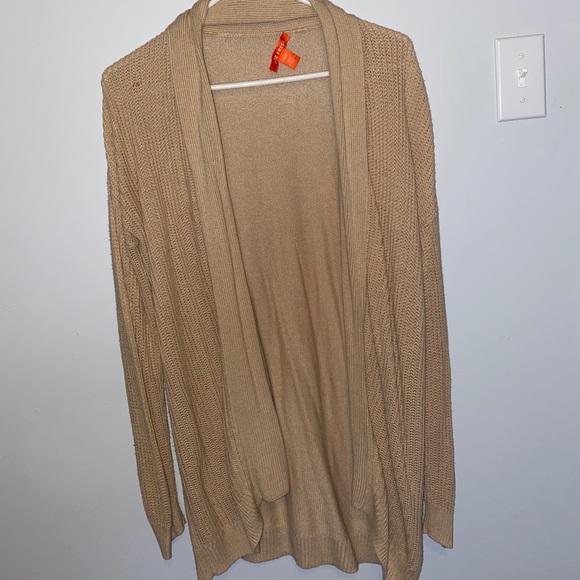 Beige cardigan - Picture 2 of 2